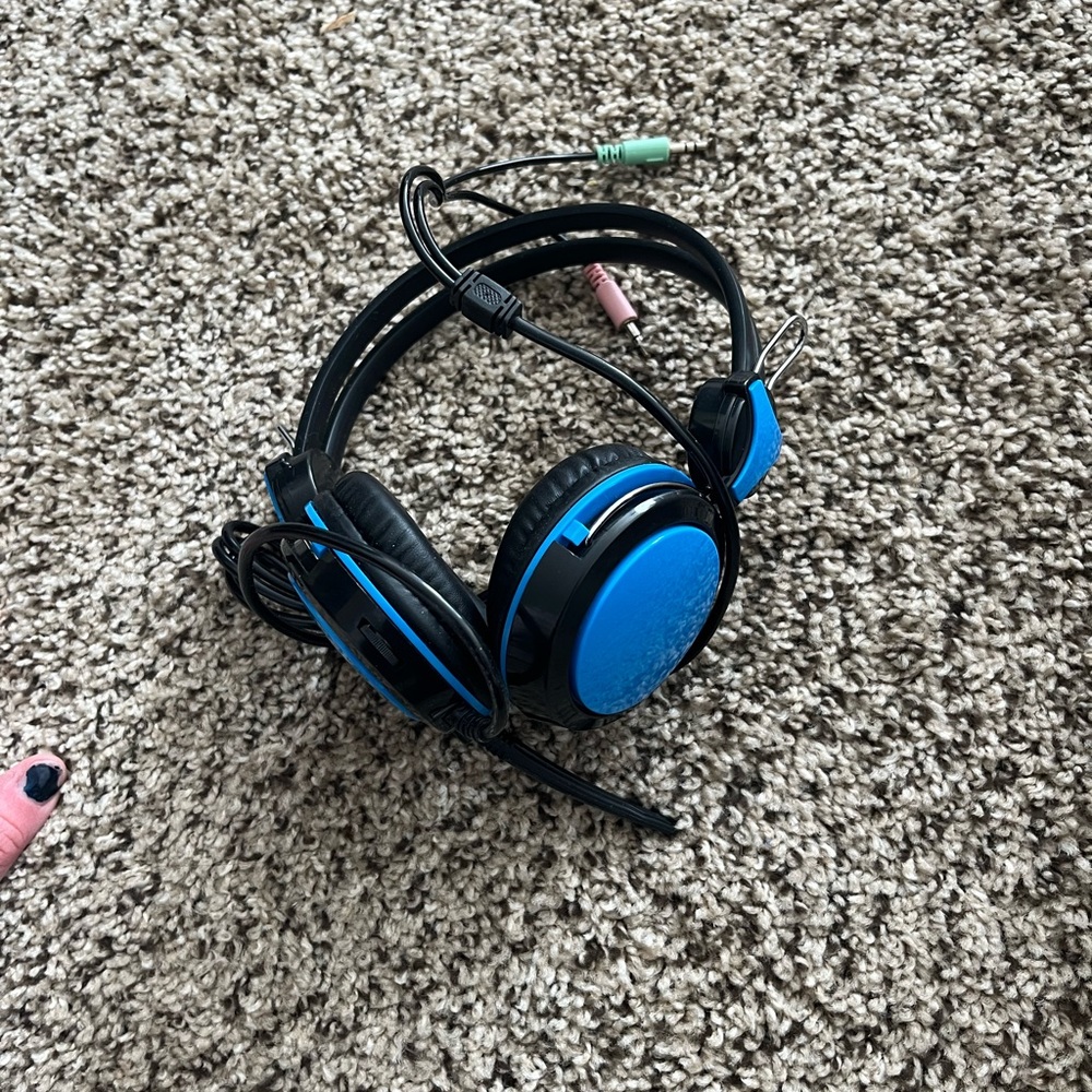 Blue Over-Ear Wired Headphones with Microphone